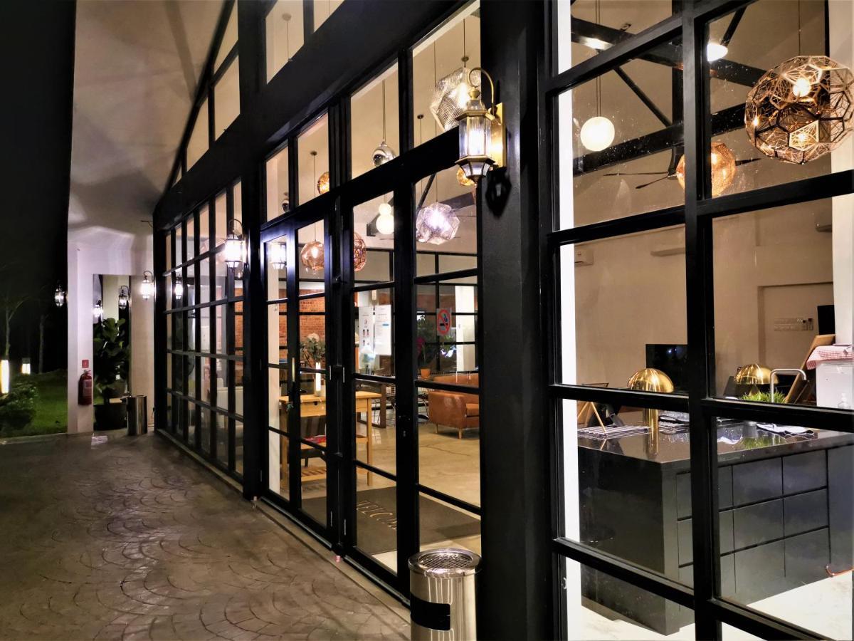 The Rubber Escape, Melaka Guest House Bagian luar foto